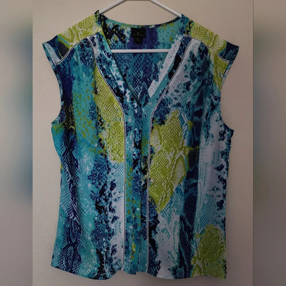 Worthington Sleeveless Snakeskin Blouse Concealed Buttons Sz L